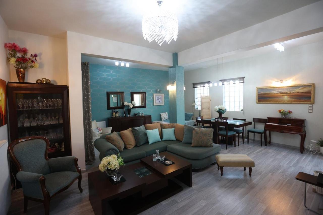 Vacation House With Stunning View - Vari  Luaran gambar