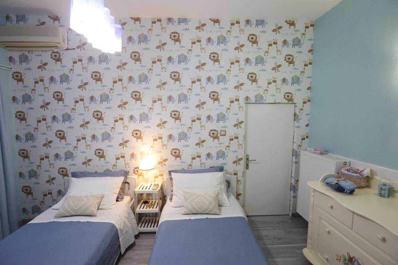 Vacation House With Stunning View - Vari  Luaran gambar