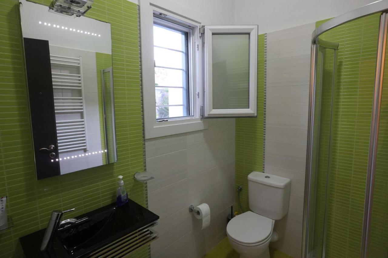 Vacation House With Stunning View - Vari  Luaran gambar
